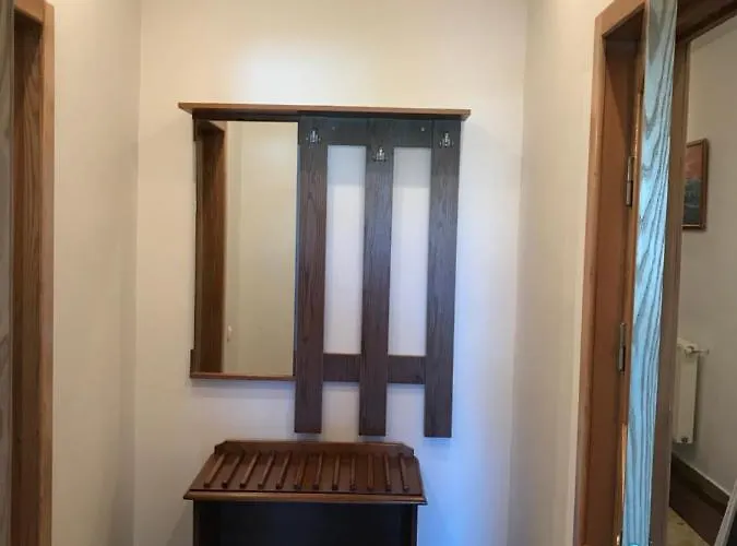 招待所 Casa Nursil