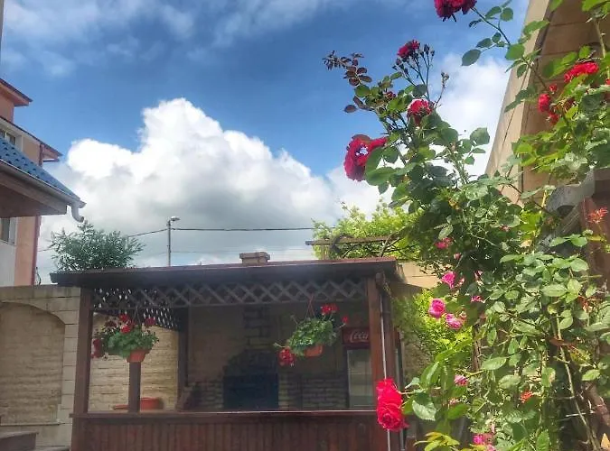 招待所 Casa Nursil 艾福雷诺德